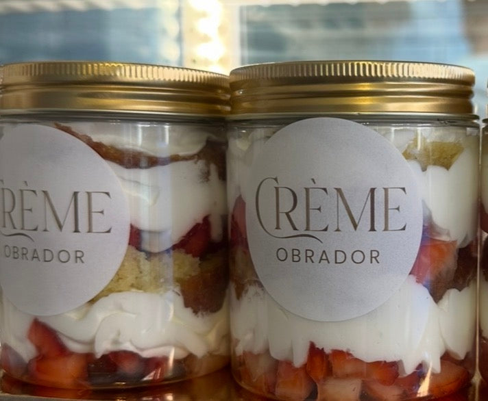 Tarta naked fresas o frambuesas con nata