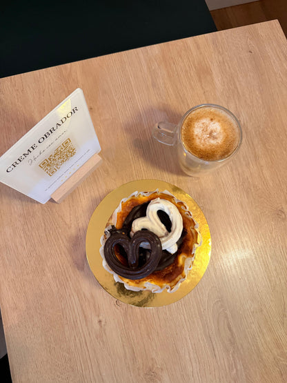 Tarta de queso de churros con chocolate
