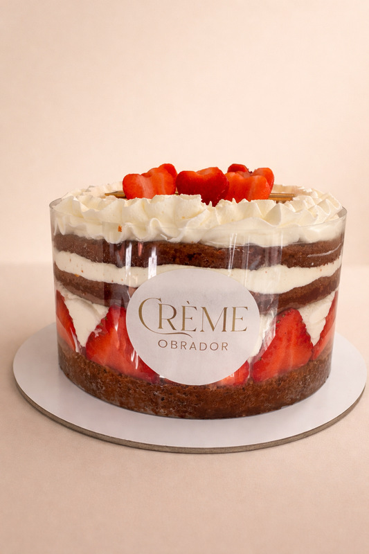 Tarta naked fresas o frambuesas con nata