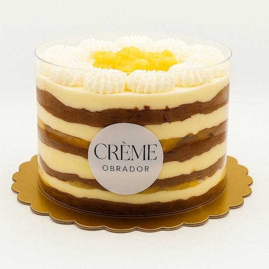 Tarta naked de mango y coco