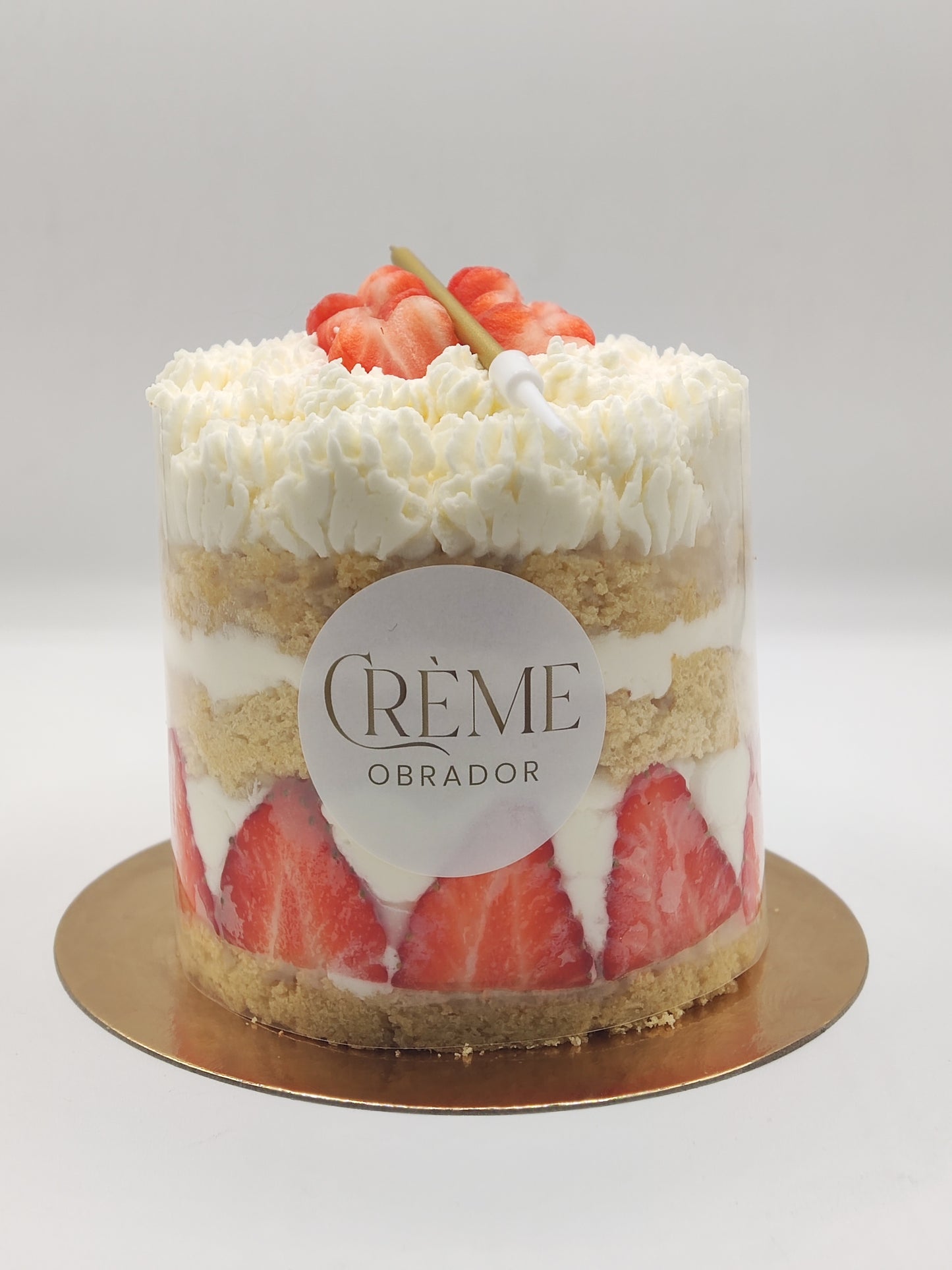 Tarta naked fresas o frambuesas con nata
